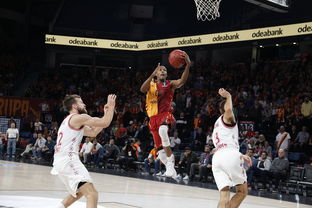 九游体育下载-拜仁不断突破，字母哥连续十场比赛得分超过，比赛高潮迭起