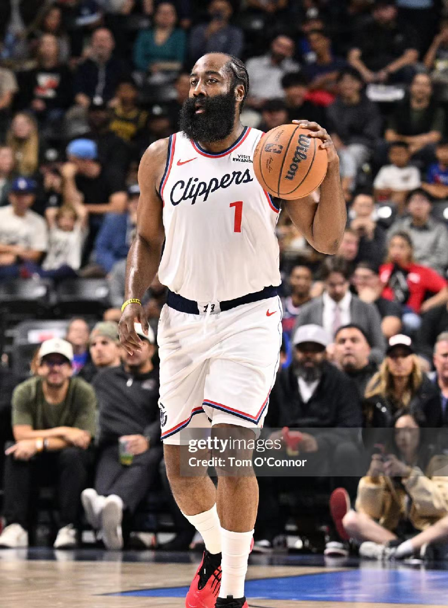 九游体育-赛点之战全明星赛前瞻：哈登伤情更新，广州队冲击不败纪录的简单介绍